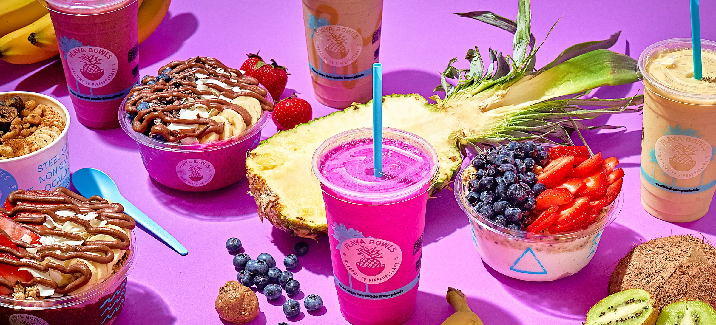 Playa Bowls açaí and pitaya bowls, smoothies, fresh pineapple, kiwi and berries